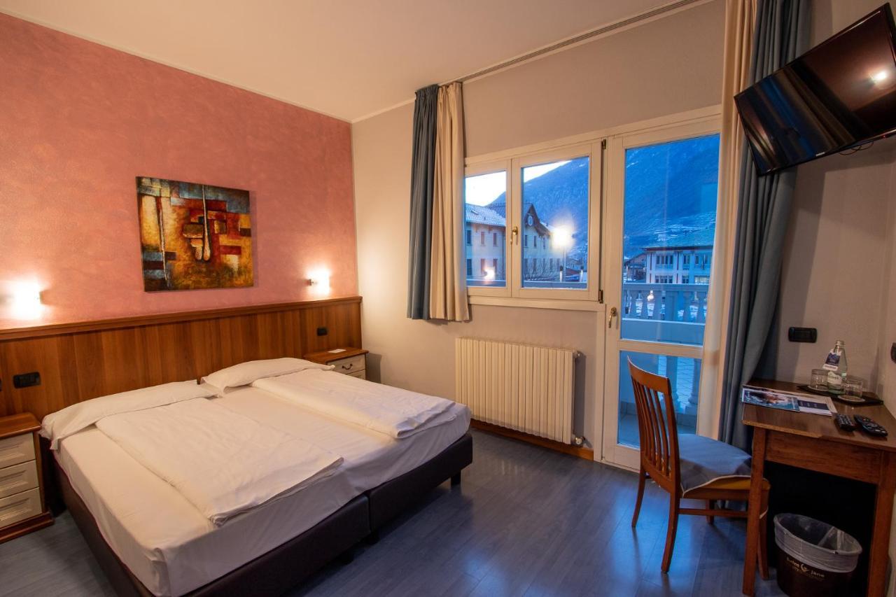 Hotel Bernina Tirano Esterno foto